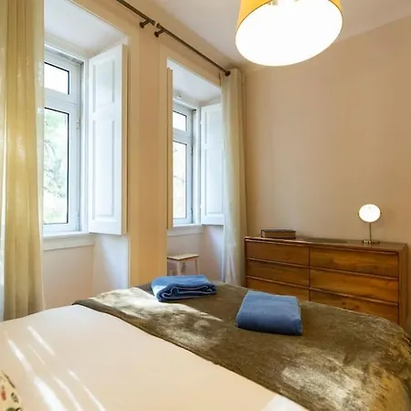 Ola - Campo Pequeno Apartamento